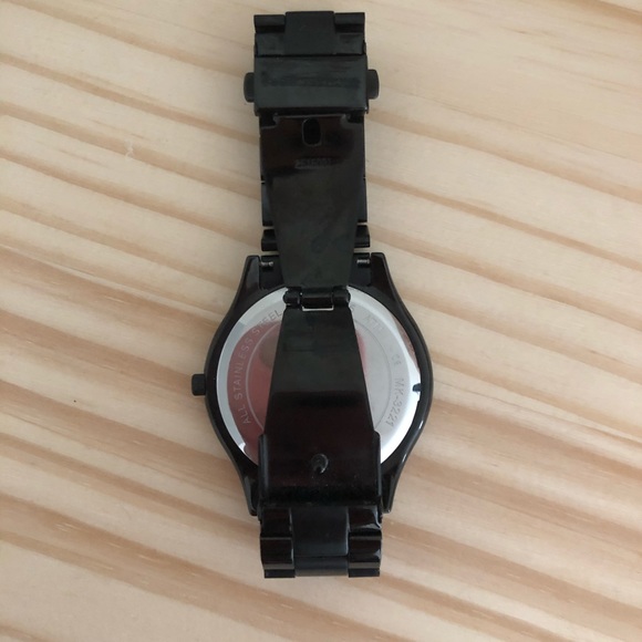 Michael Kors Watch - Picture 4 of 4